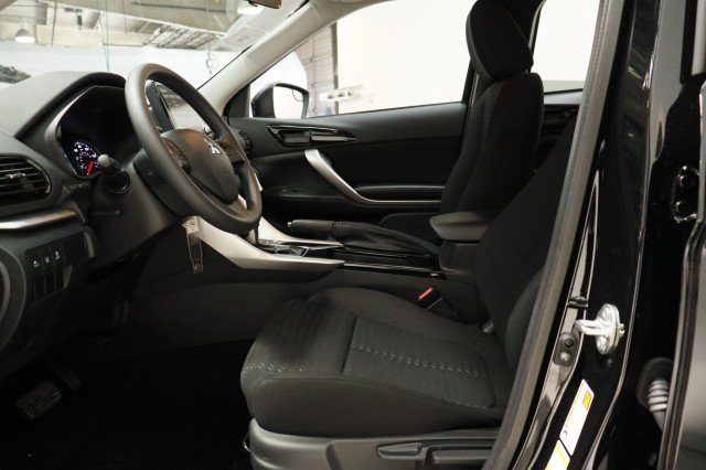 New 2026 Mitsubishi Eclipse Cross ES AWD/4WD image 6