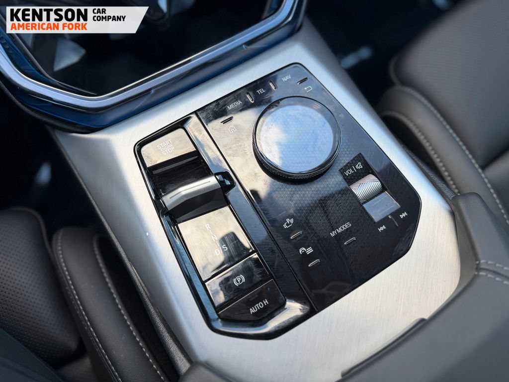 Used 2025 BMW X3 xDrive30i w/ Premium Package AWD/4WD image 21
