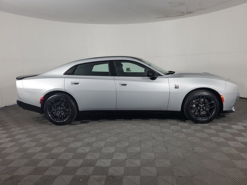 New 2026 Dodge Charger Scat Pack w/ Blacktop Package AWD/4WD image 3