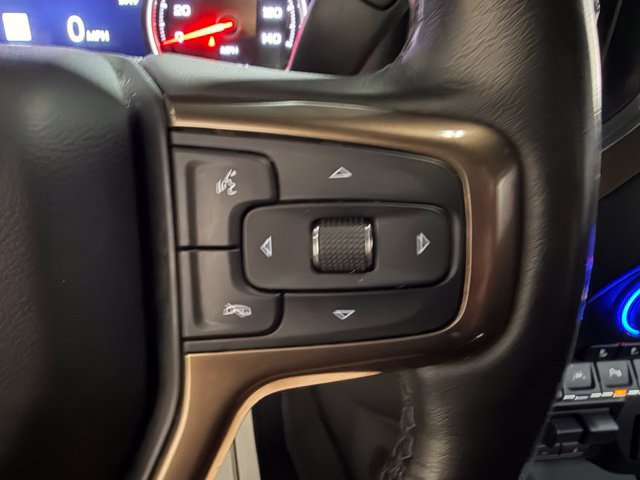 Used 2019 Chevrolet Silverado 1500 High Country w/ Technology Package AWD/4WD image 36
