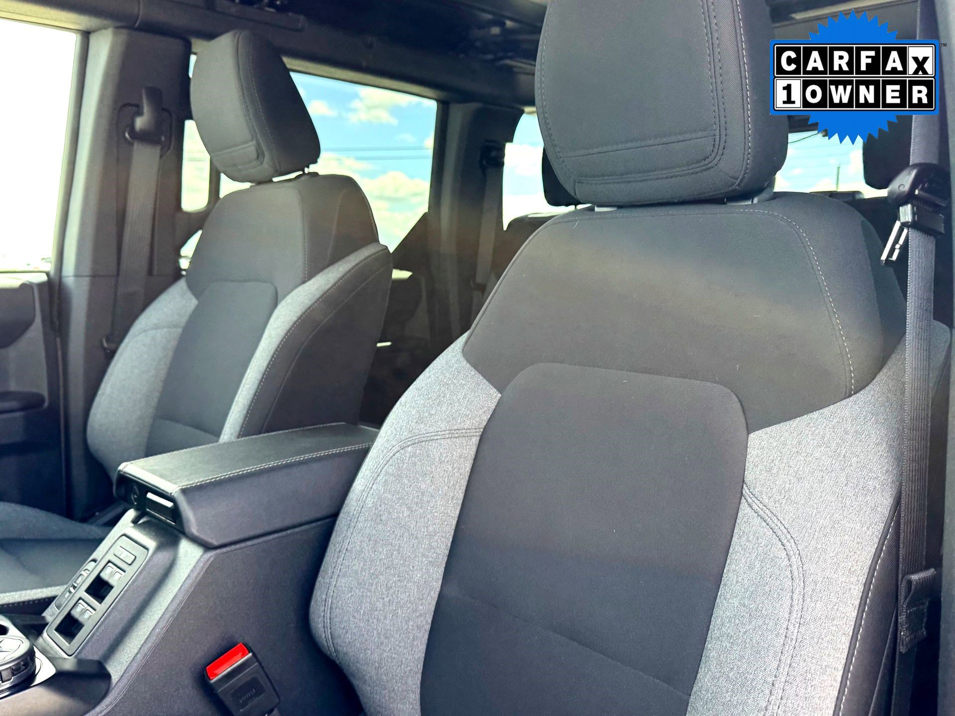 Used 2025 Ford Bronco Big Bend image 14