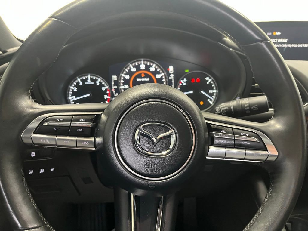 Used 2021 MAZDA MAZDA3 Hatchback w/Premium Plus Pkg image 20