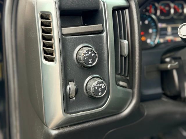Used 2015 Chevrolet Silverado 1500 LT AWD/4WD image 7