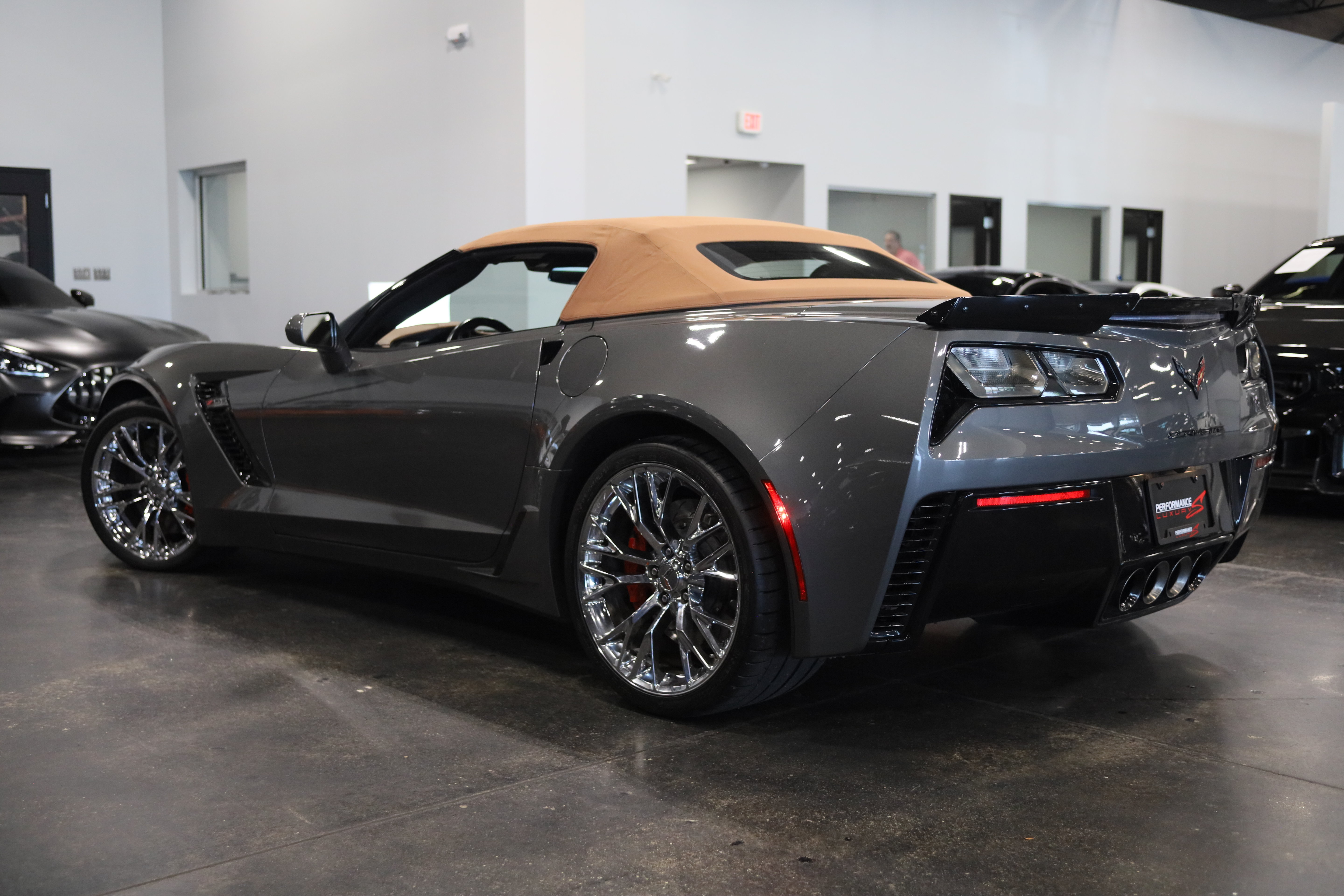 Used 2016 Chevrolet Corvette Z06 w/ 2LZ Preferred Equipment Group RWD image 6