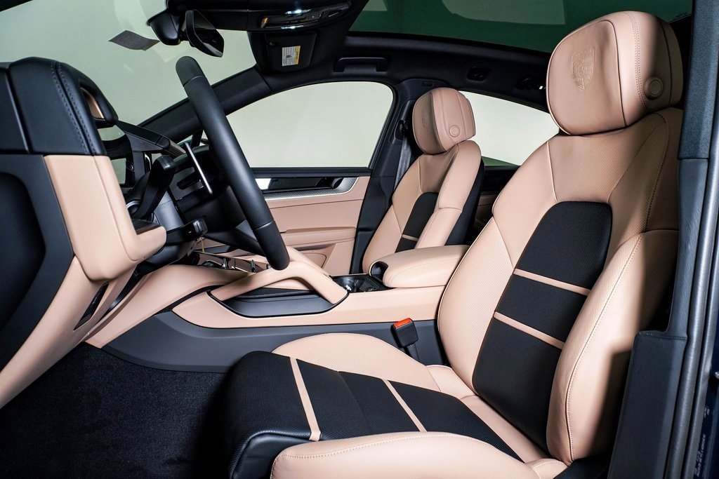 New 2026 Porsche Cayenne S image 5