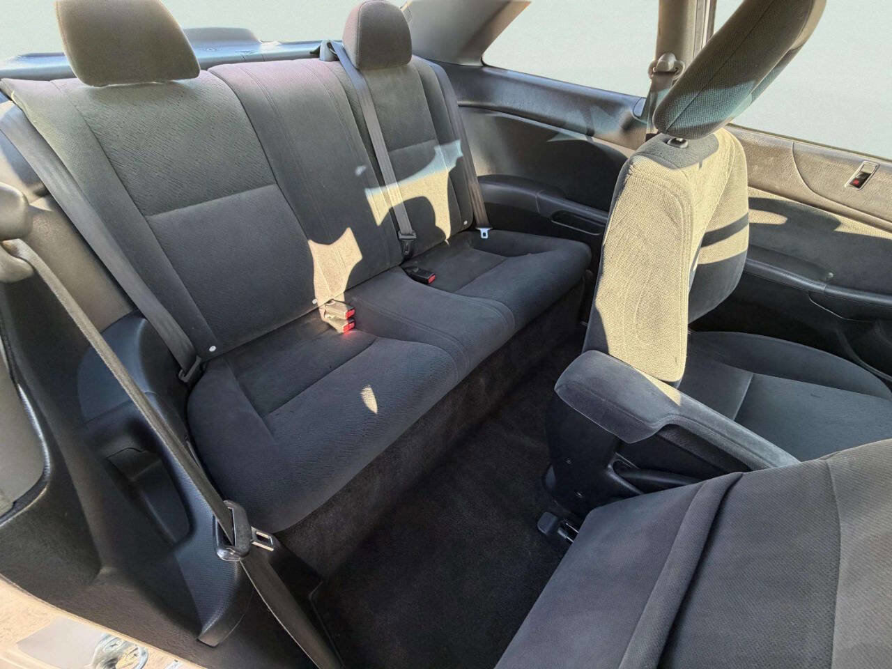 Used 2005 Honda Civic LX image 19