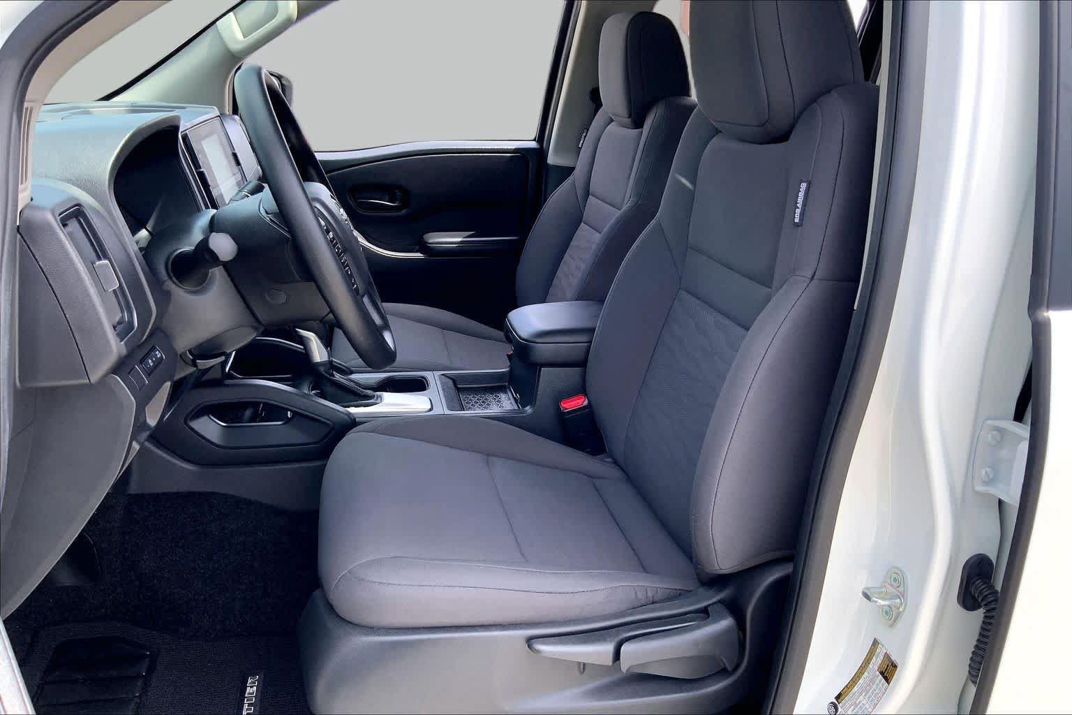 Used 2026 Nissan Frontier S RWD image 8