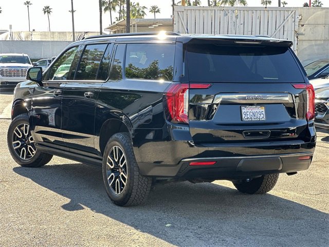 Used 2023 GMC Yukon XL AT4 w/ AT4 Premium Package image 6