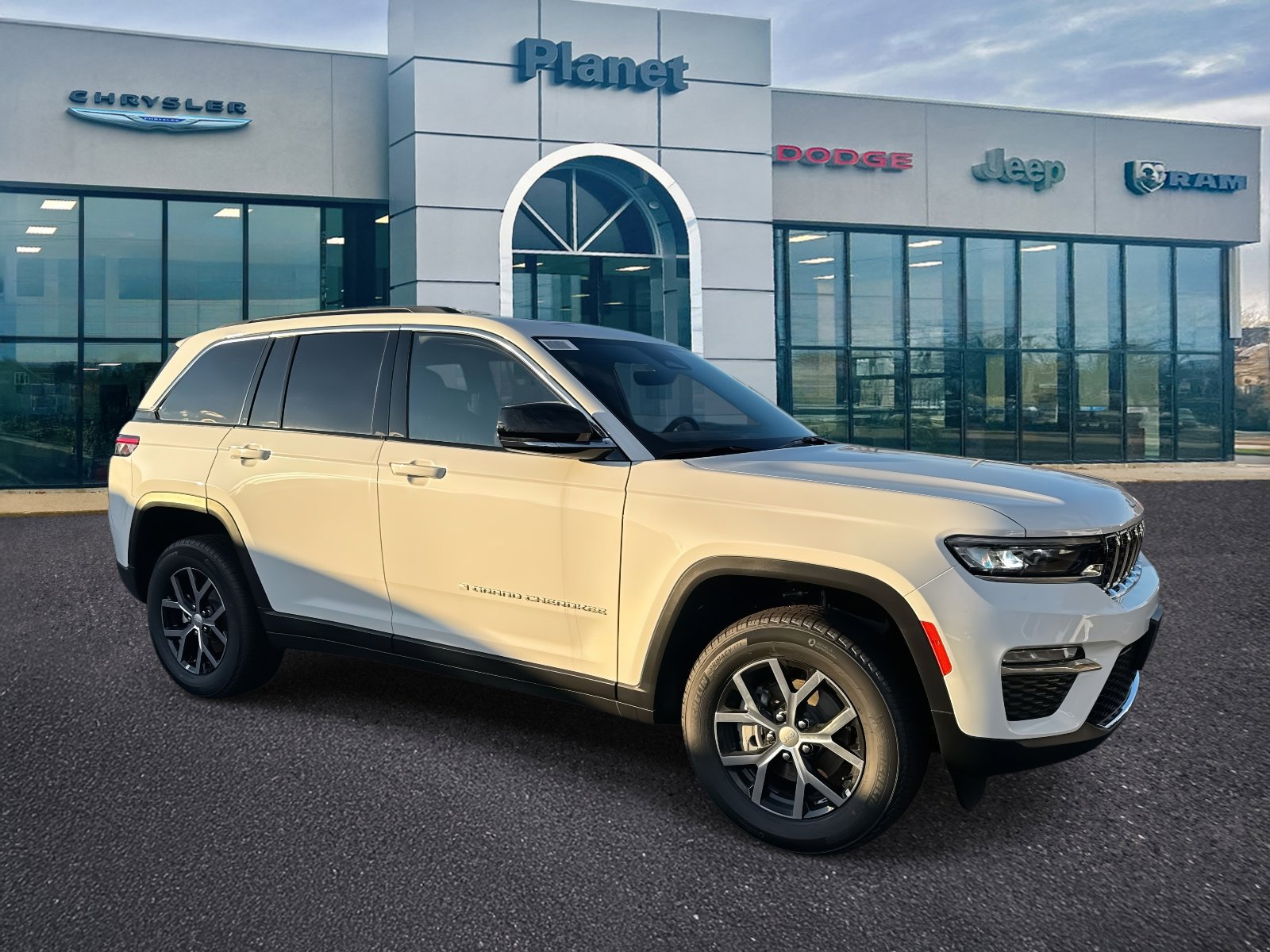 New 2025 Jeep Grand Cherokee Limited