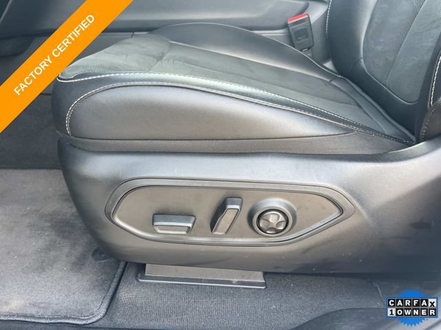 Certified 2025 Jeep Grand Cherokee Altitude AWD/4WD image 28