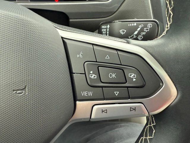 Certified 2023 Volkswagen Tiguan SE w/ Panoramic Sunroof Package image 24