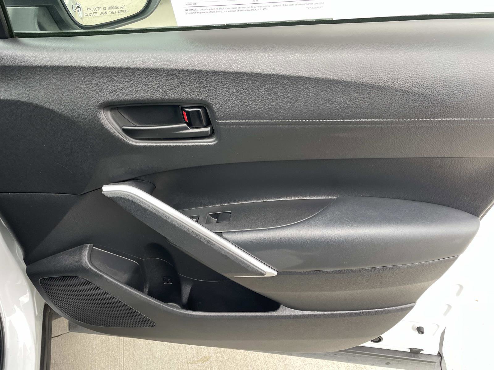 Used 2022 Toyota Corolla Cross LE image 20