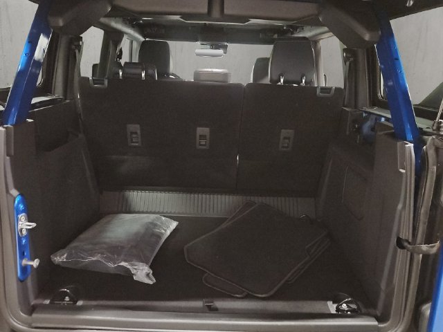 Used 2024 Ford Bronco Outer Banks AWD/4WD image 23