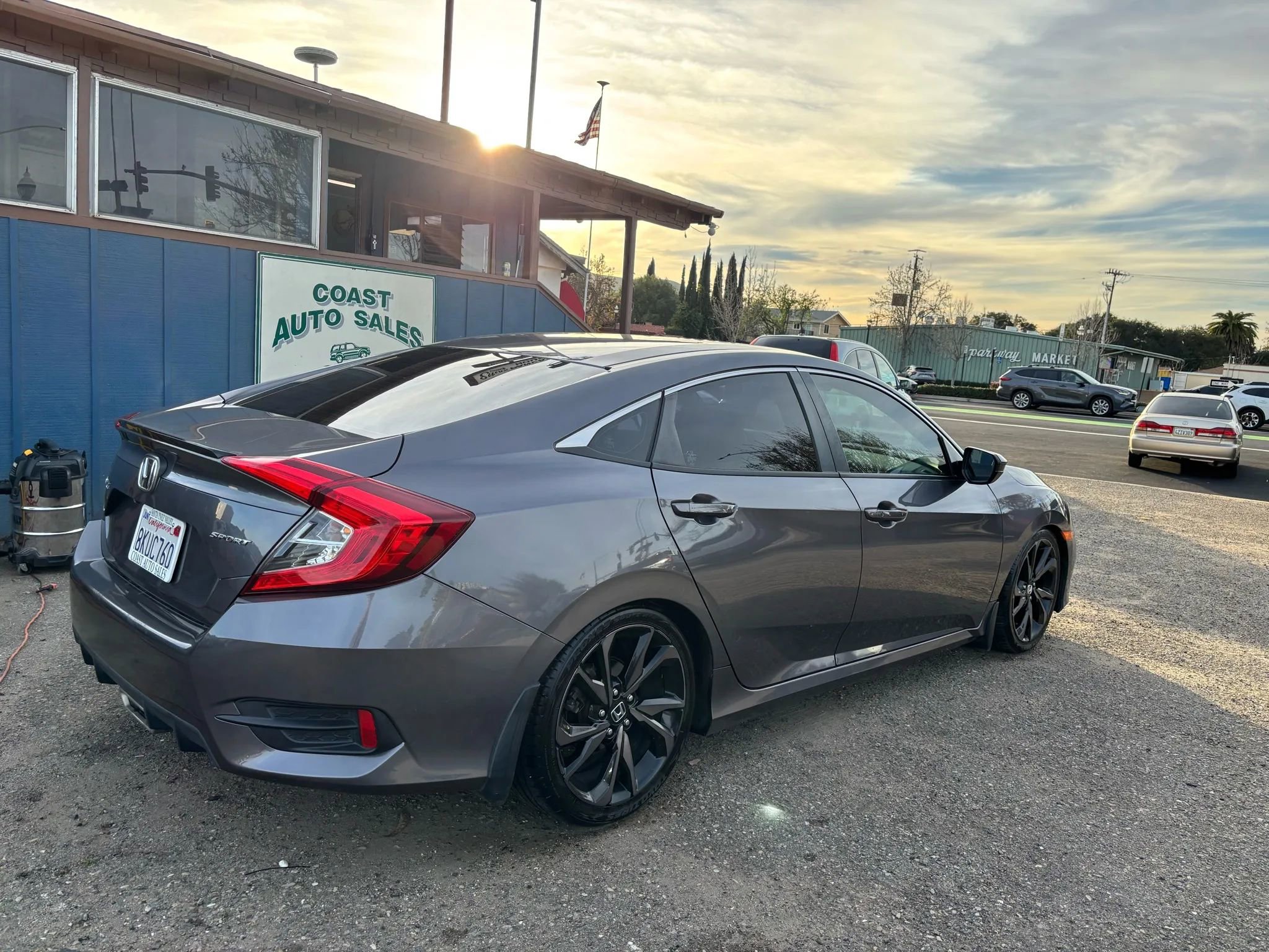 Used 2019 Honda Civic Sport image 8