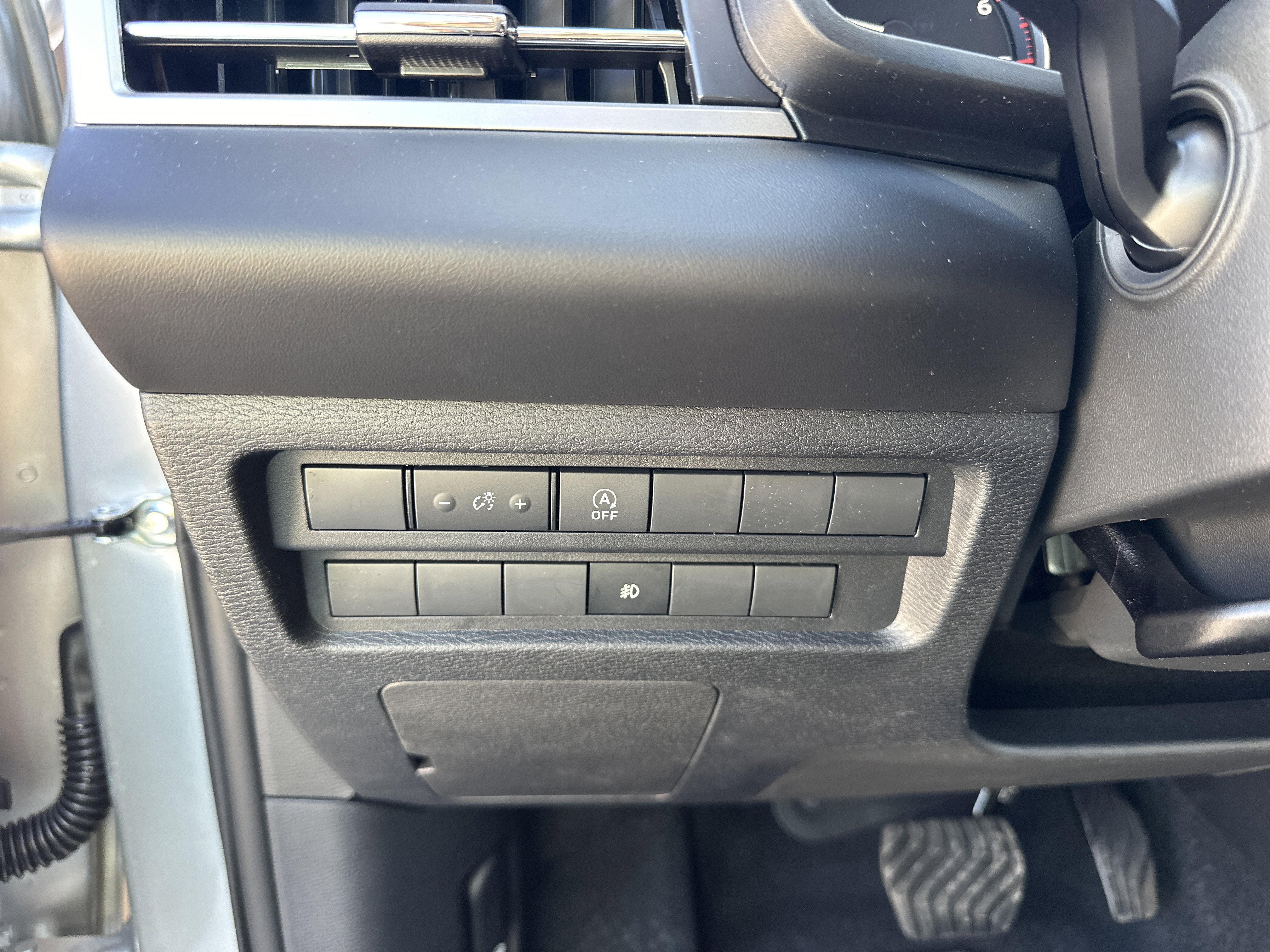 New 2026 Mitsubishi Outlander ES AWD/4WD image 9
