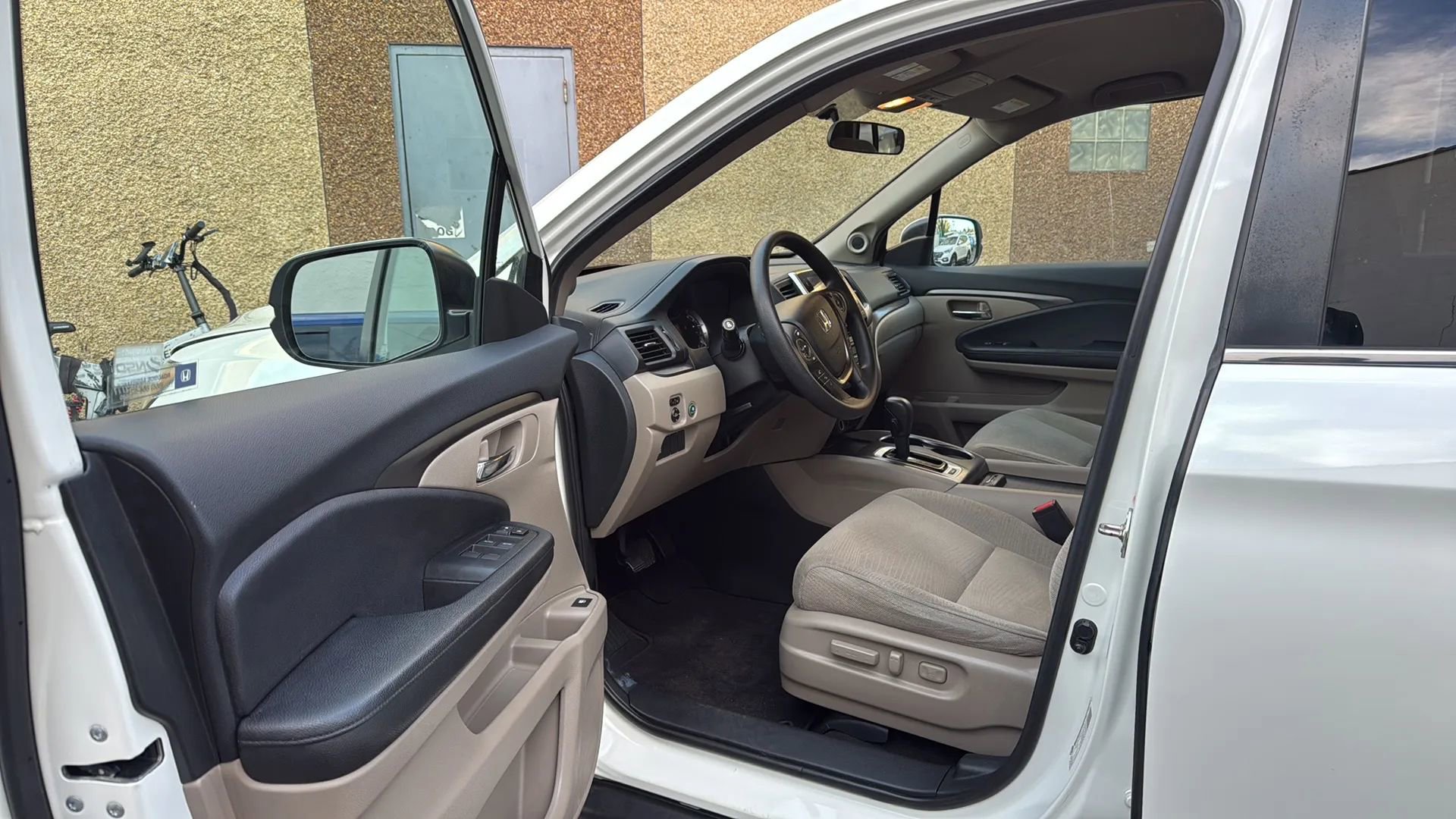 Used 2017 Honda Pilot EX image 22