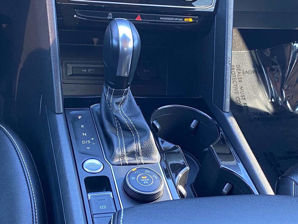 Certified 2023 Volkswagen Atlas SE image 10