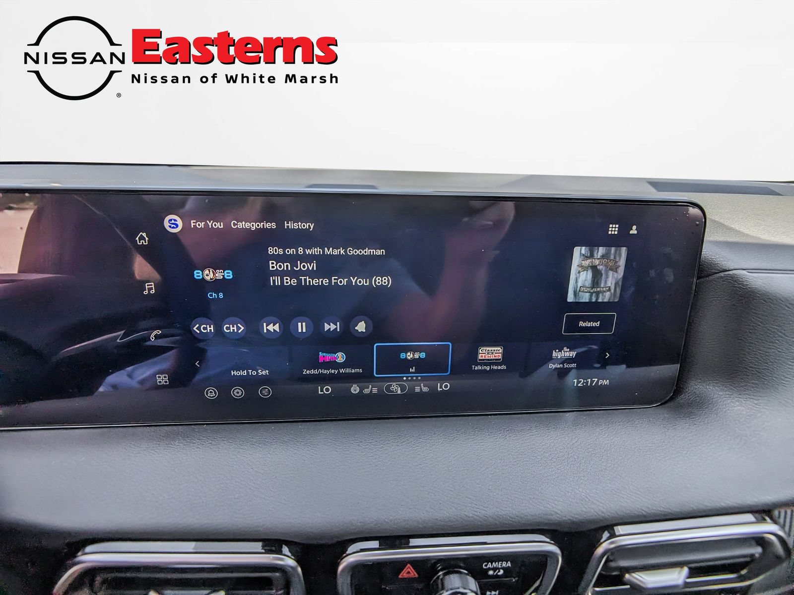 New 2027 Nissan Sentra SR w/ SR Premium Package FWD image 12