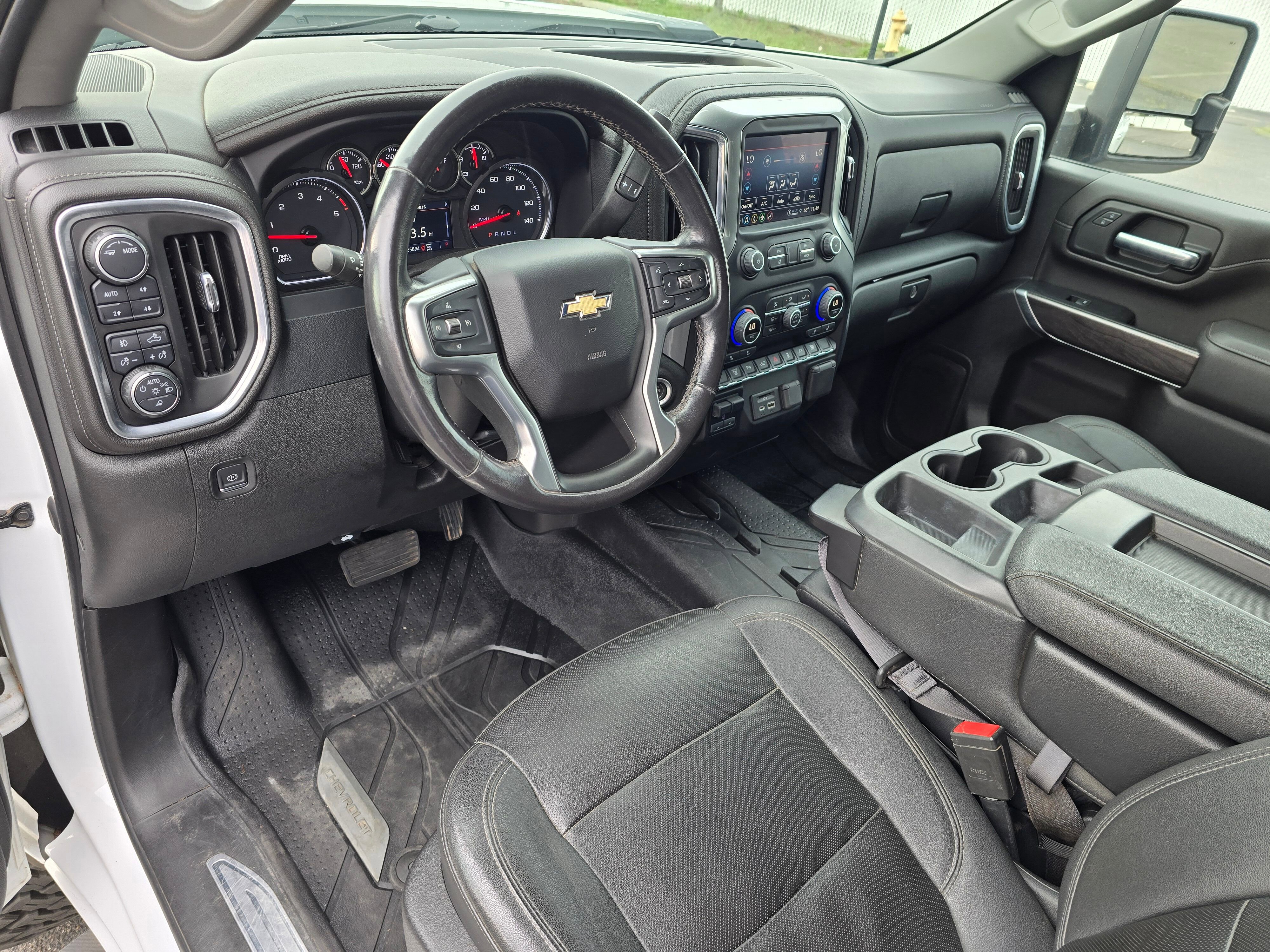 Used 2022 Chevrolet Silverado 2500 LTZ w/ Safety Package image 32
