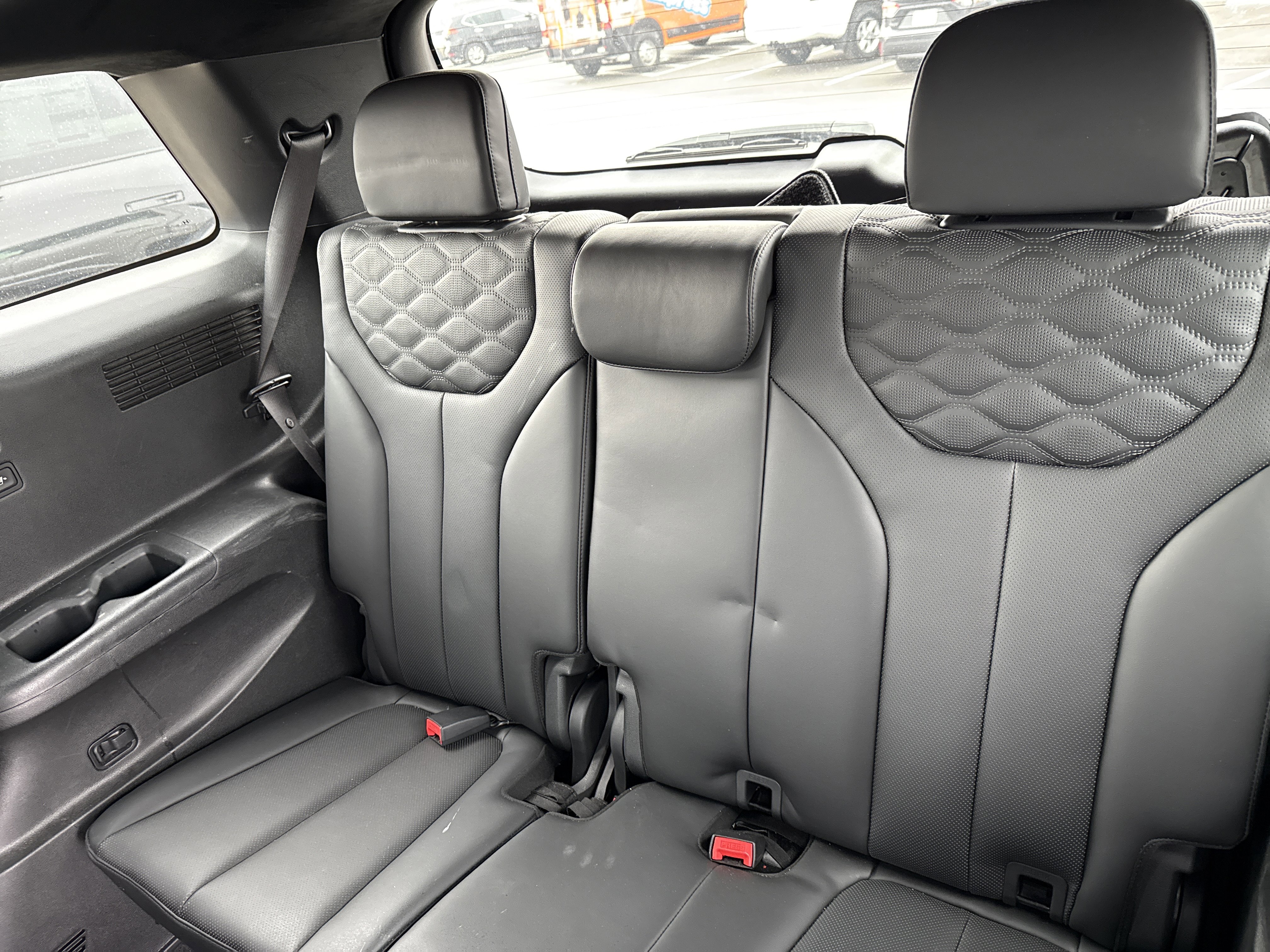 Used 2021 Hyundai Palisade Calligraphy image 14