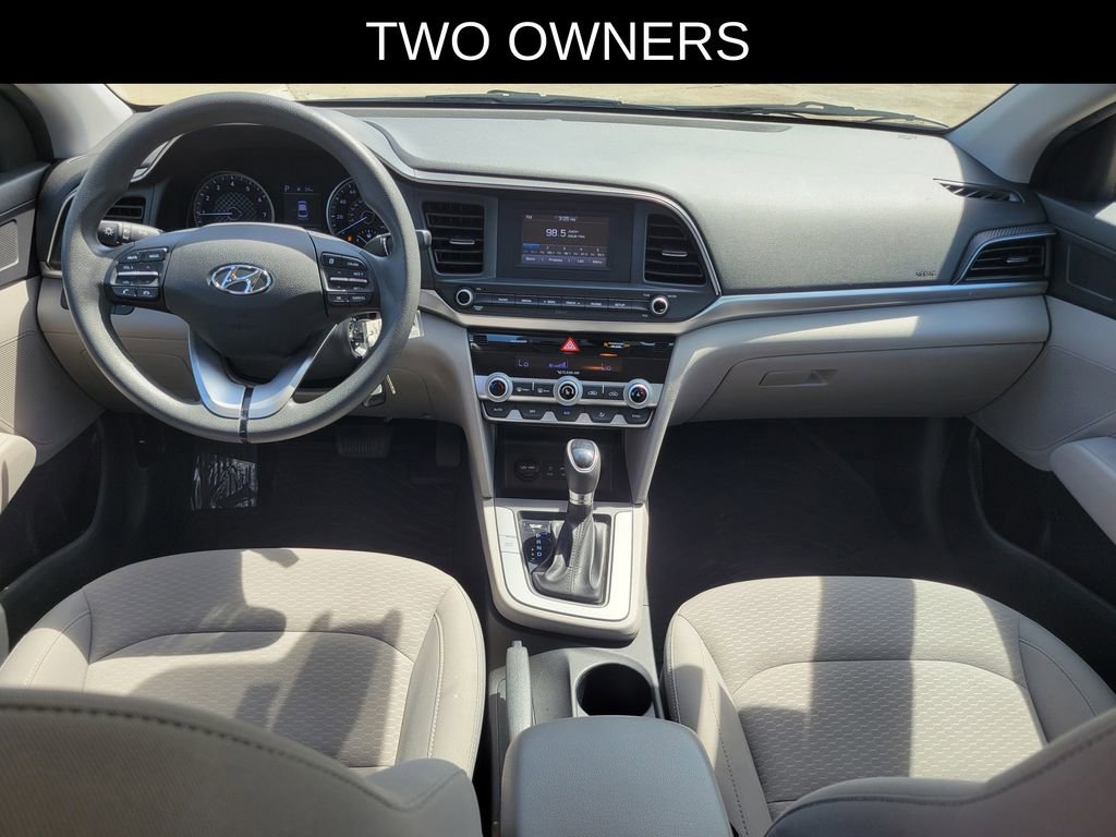 Used 2020 Hyundai Elantra SE w/ Winter Weather Package FWD image 7