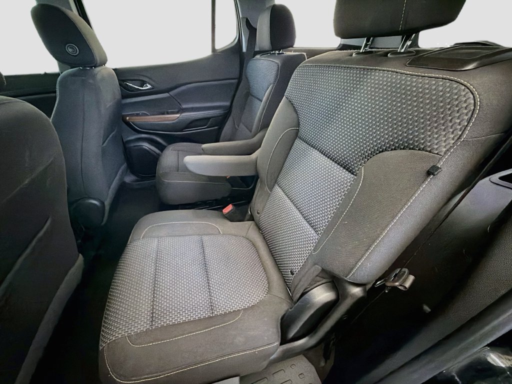 Used 2020 GMC Acadia SLE FWD image 24
