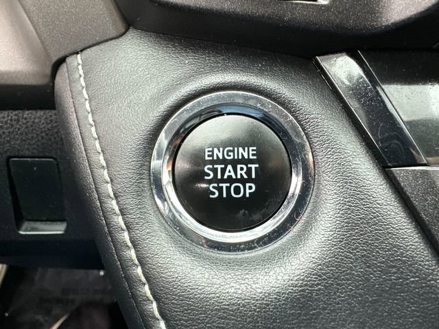Used 2016 Toyota RAV4 Limited image 33