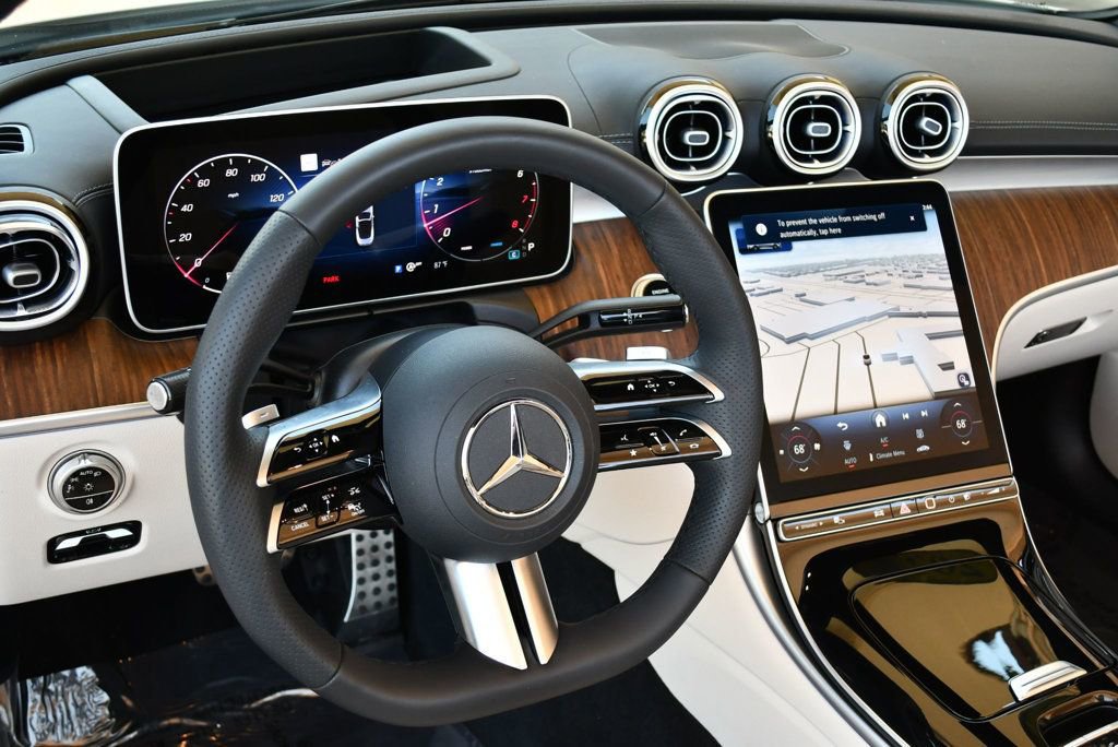Used 2026 Mercedes-Benz CLE 450 4MATIC Cabriolet image 56