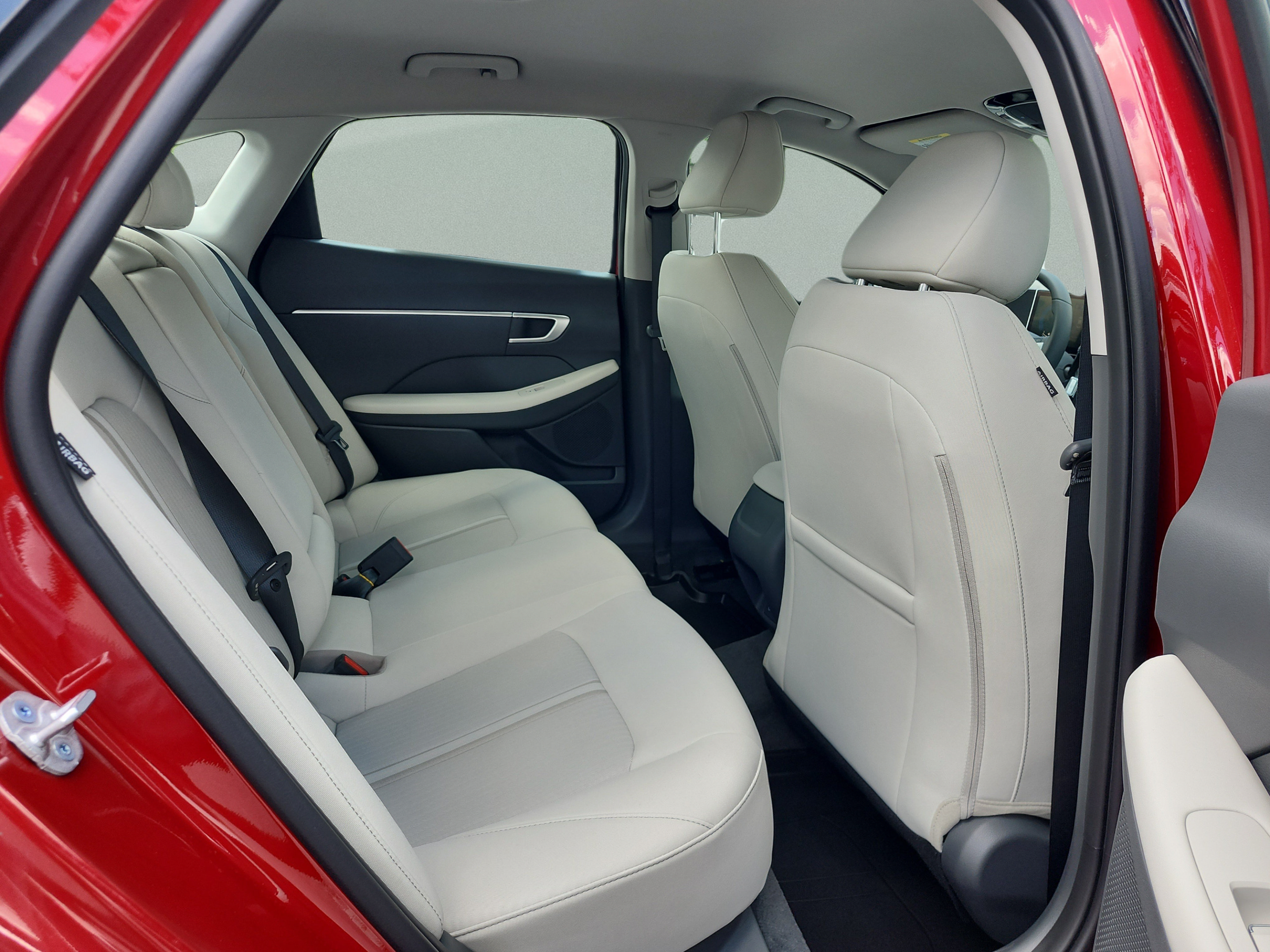New 2026 Hyundai Sonata SEL FWD image 17