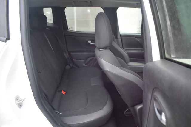 Used 2019 Jeep Renegade Altitude w/ Quick Order Package 2XM image 38