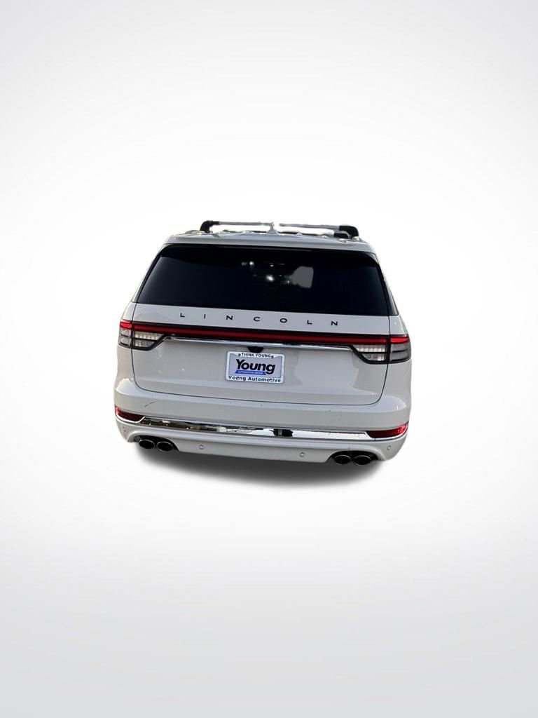 Used 2023 Lincoln Aviator Black Label w/ Dynamic Handling Package image 6