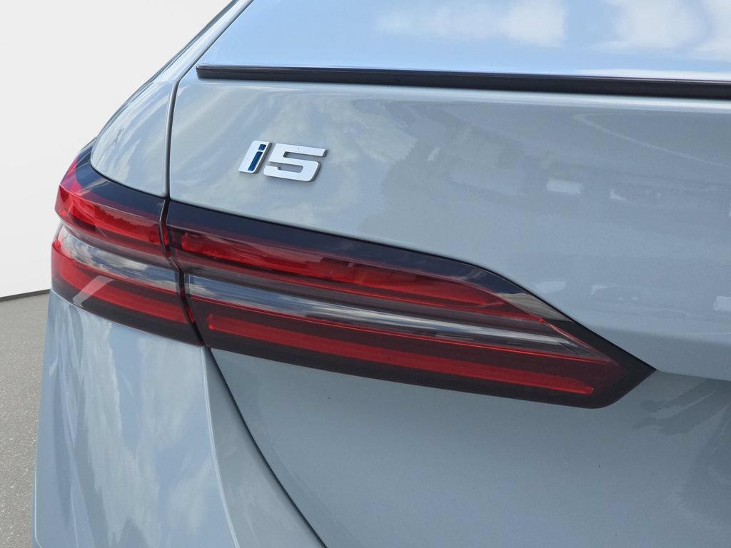 Used 2024 BMW i5 M60 w/ Executive Package AWD/4WD image 29