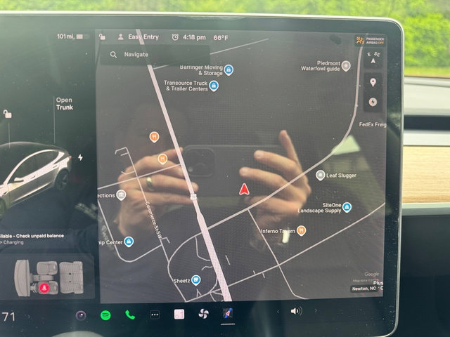 Used 2019 Tesla Model 3 Mid Range RWD image 23