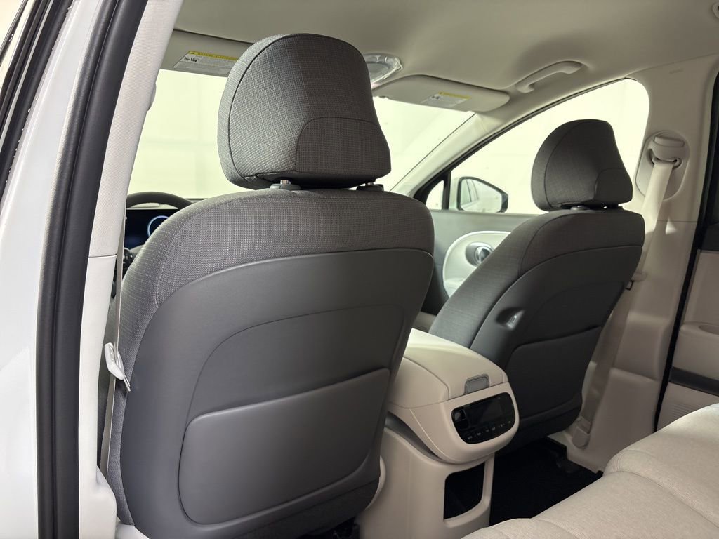 New 2026 Hyundai Ioniq 9 S RWD image 18