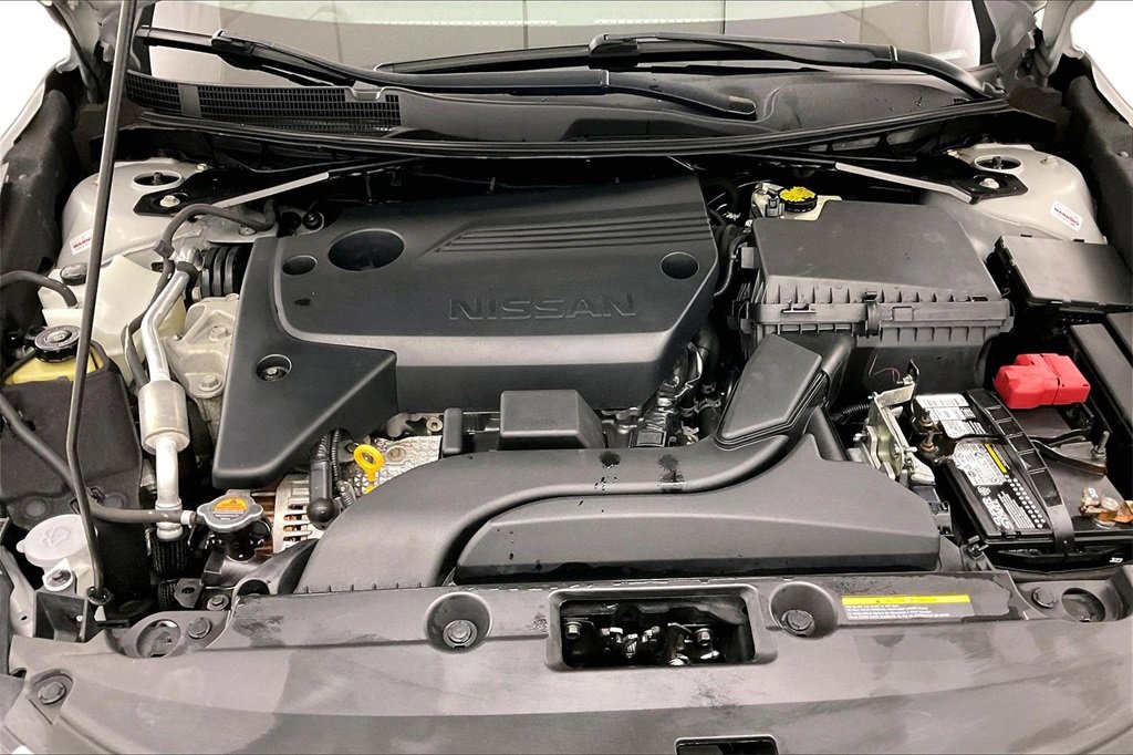 Used 2017 Nissan Altima 2.5 S w/ Power Driver Seat Package image 24