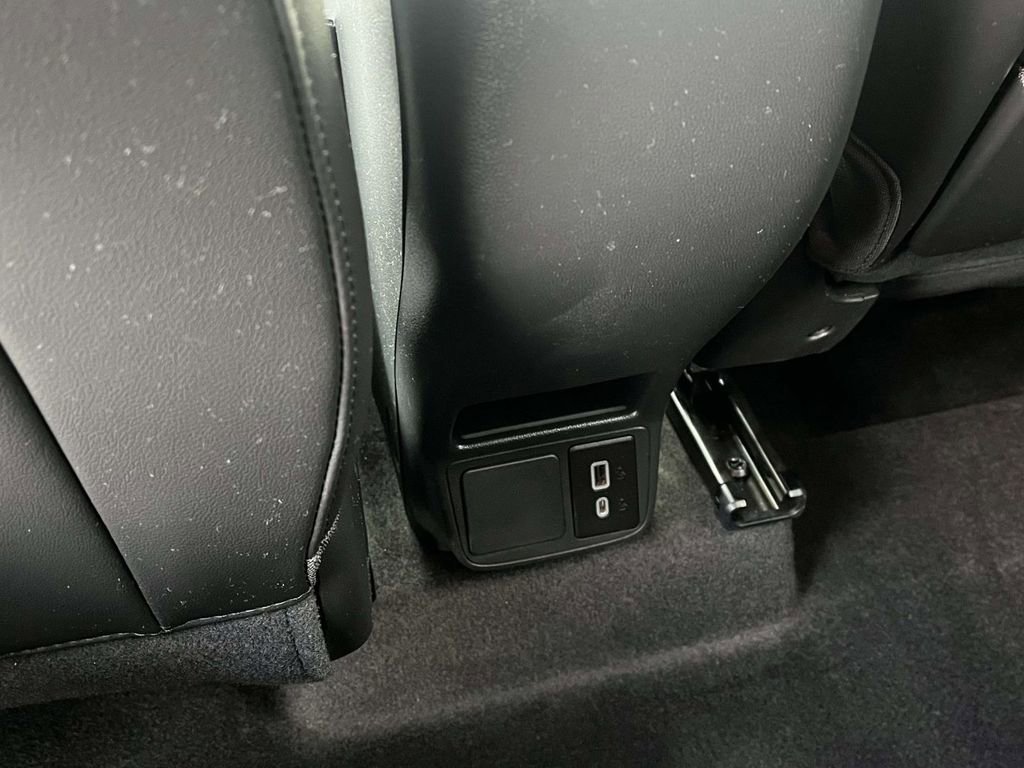 Certified 2023 Buick Encore GX Select w/ Sport Touring Package image 13