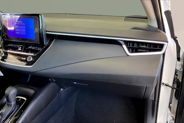 Used 2025 Toyota Corolla LE image 21