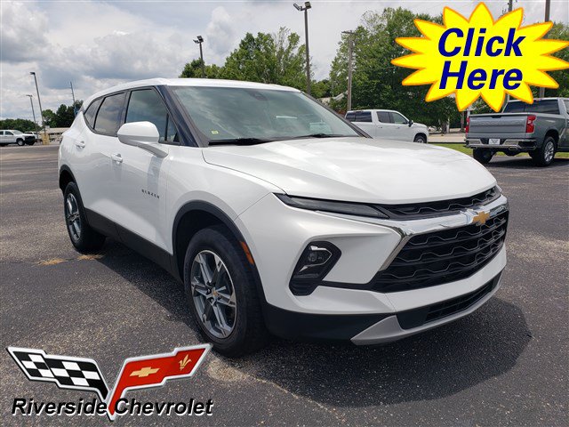 Used 2024 Chevrolet Blazer LT w/ LPO, Floor Liner Package FWD image 1