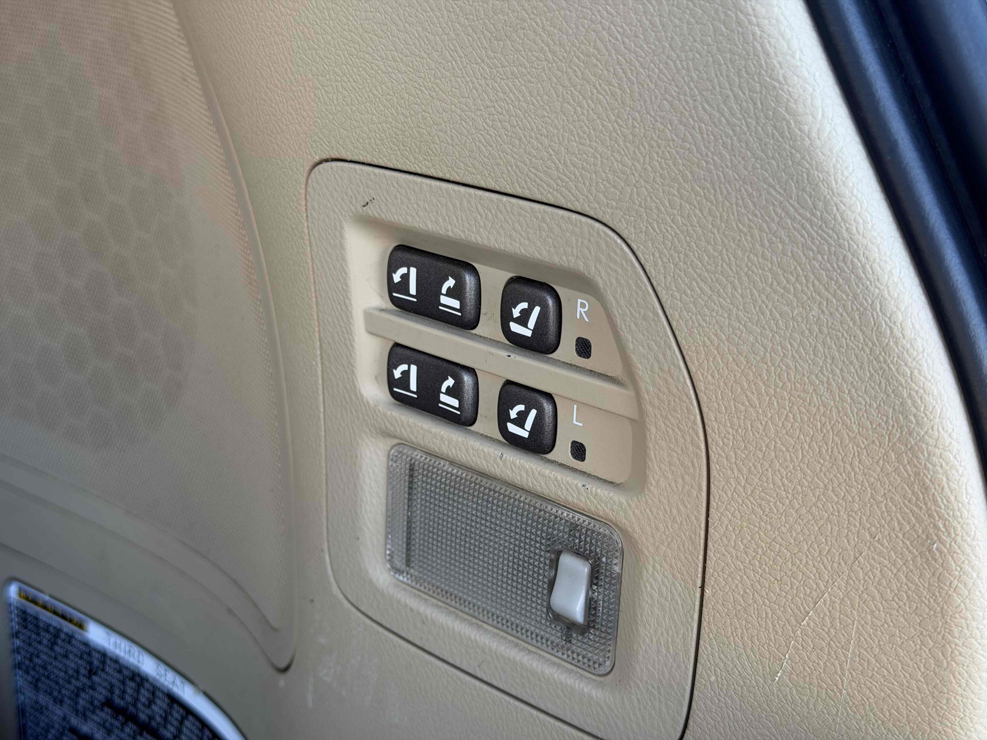 Used 2008 Lexus LX 570 4WD image 11