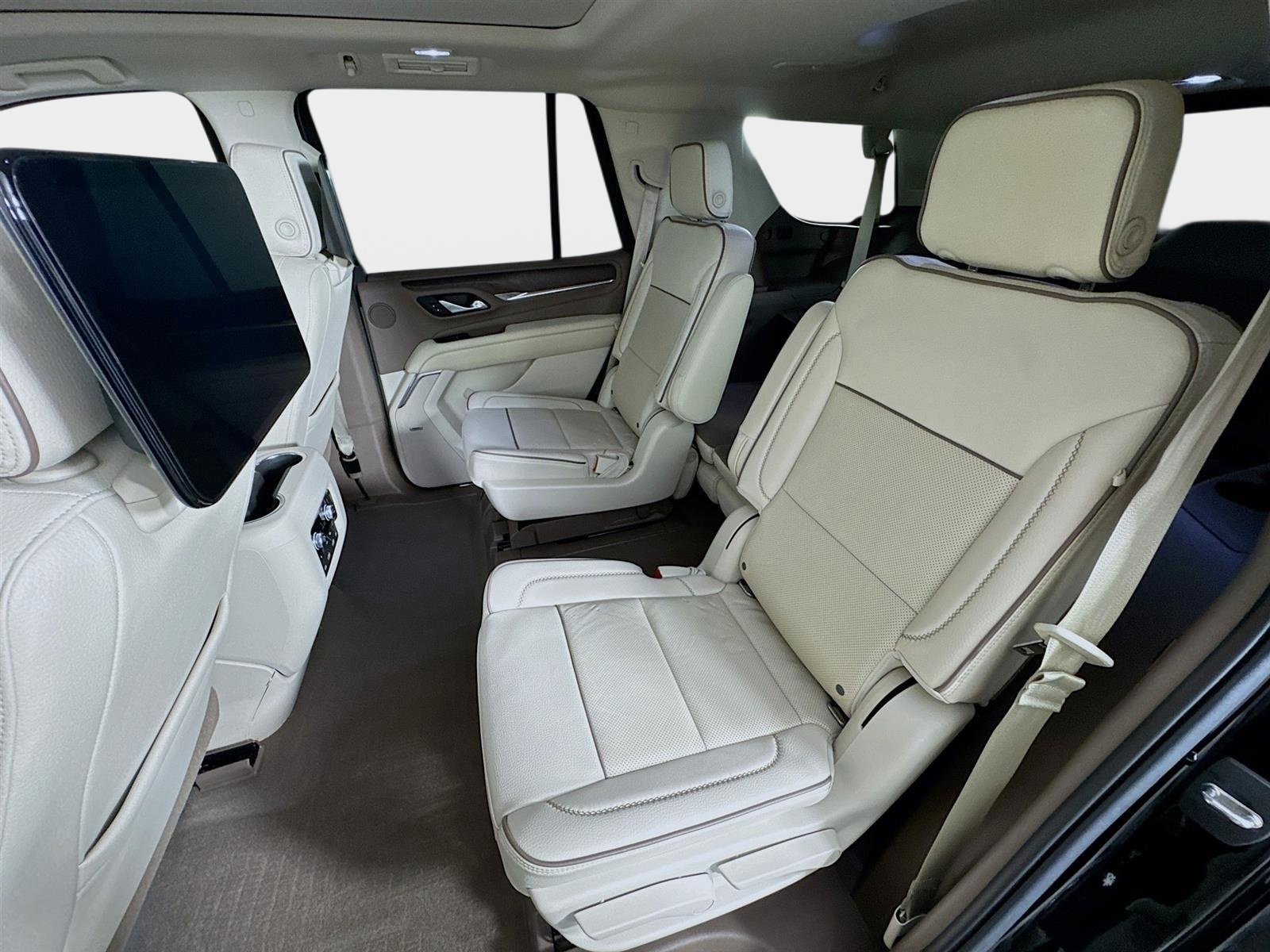 Certified 2021 GMC Yukon Denali w/ Denali Ultimate Package image 24