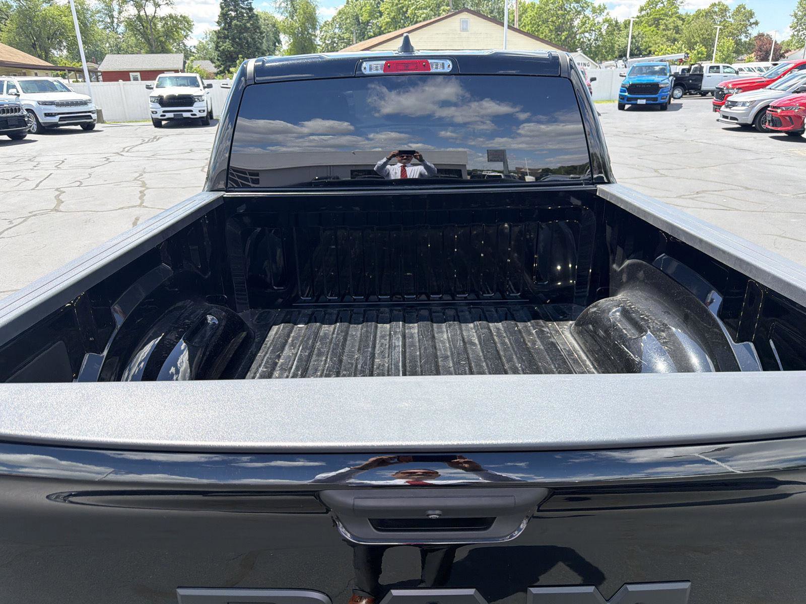 Used 2025 RAM 1500 Tradesman AWD/4WD image 8