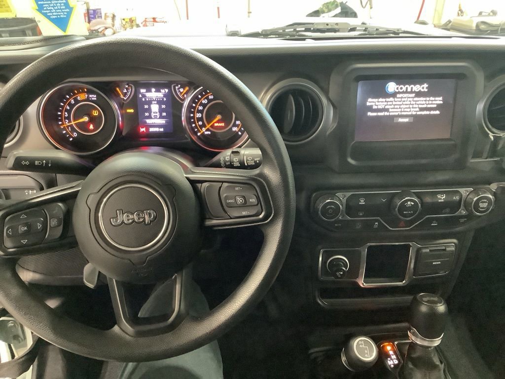 Used 2023 Jeep Wrangler Sport image 7