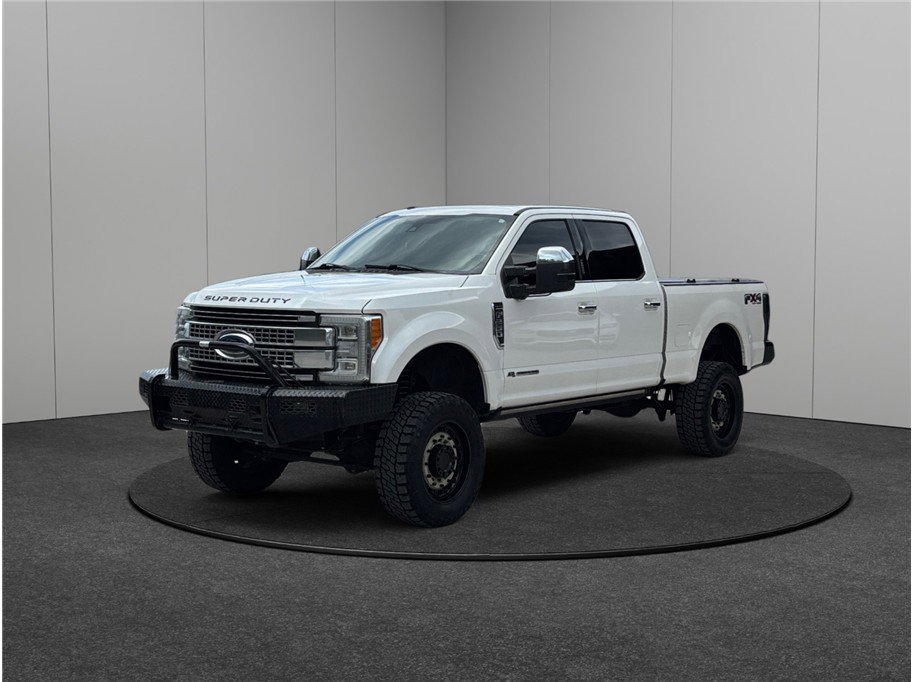 Used 2018 Ford F250 Platinum w/ Platinum Ultimate Package image 4