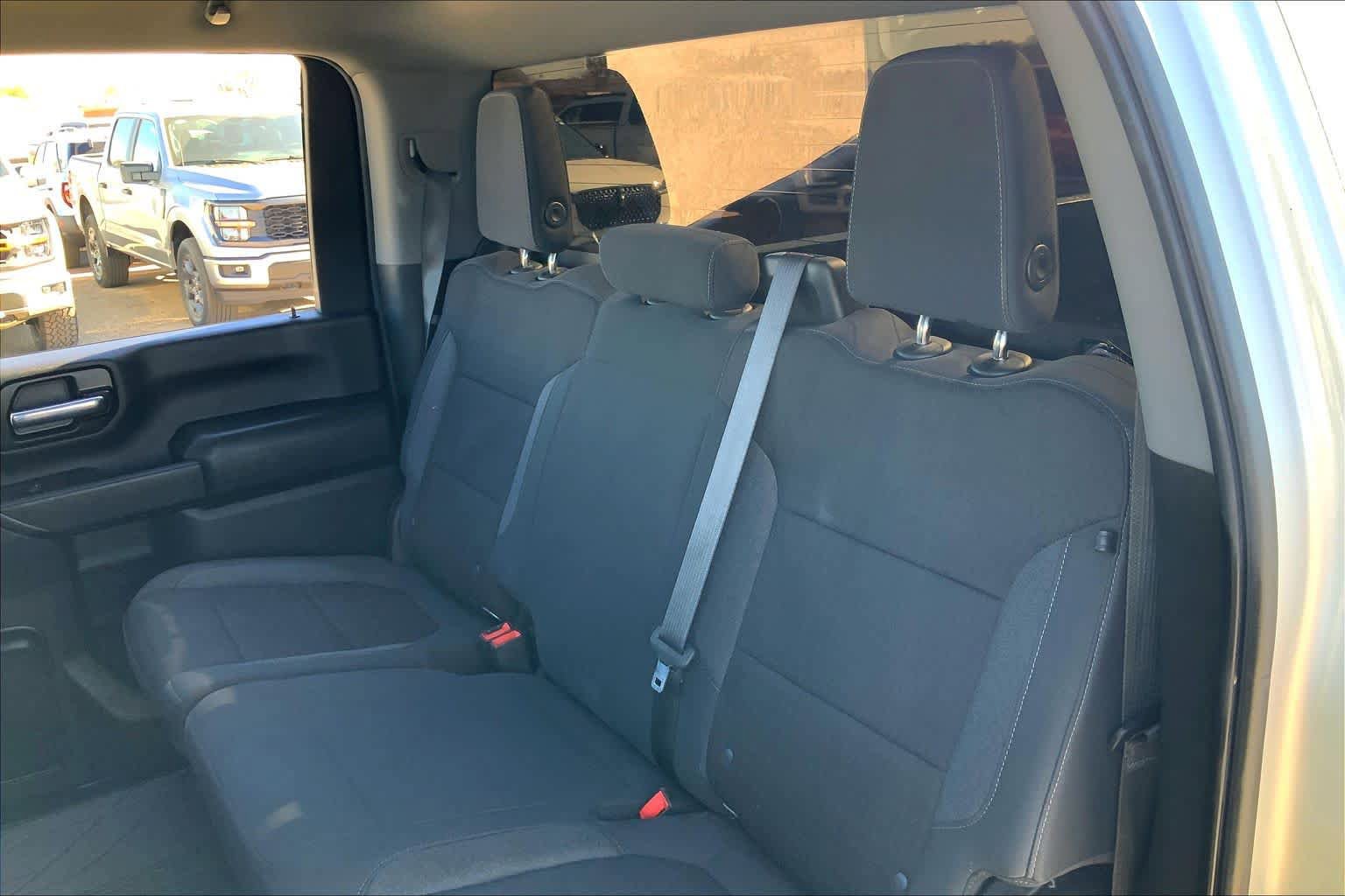 Used 2022 Chevrolet Silverado 3500 LT w/ Texas Edition image 21