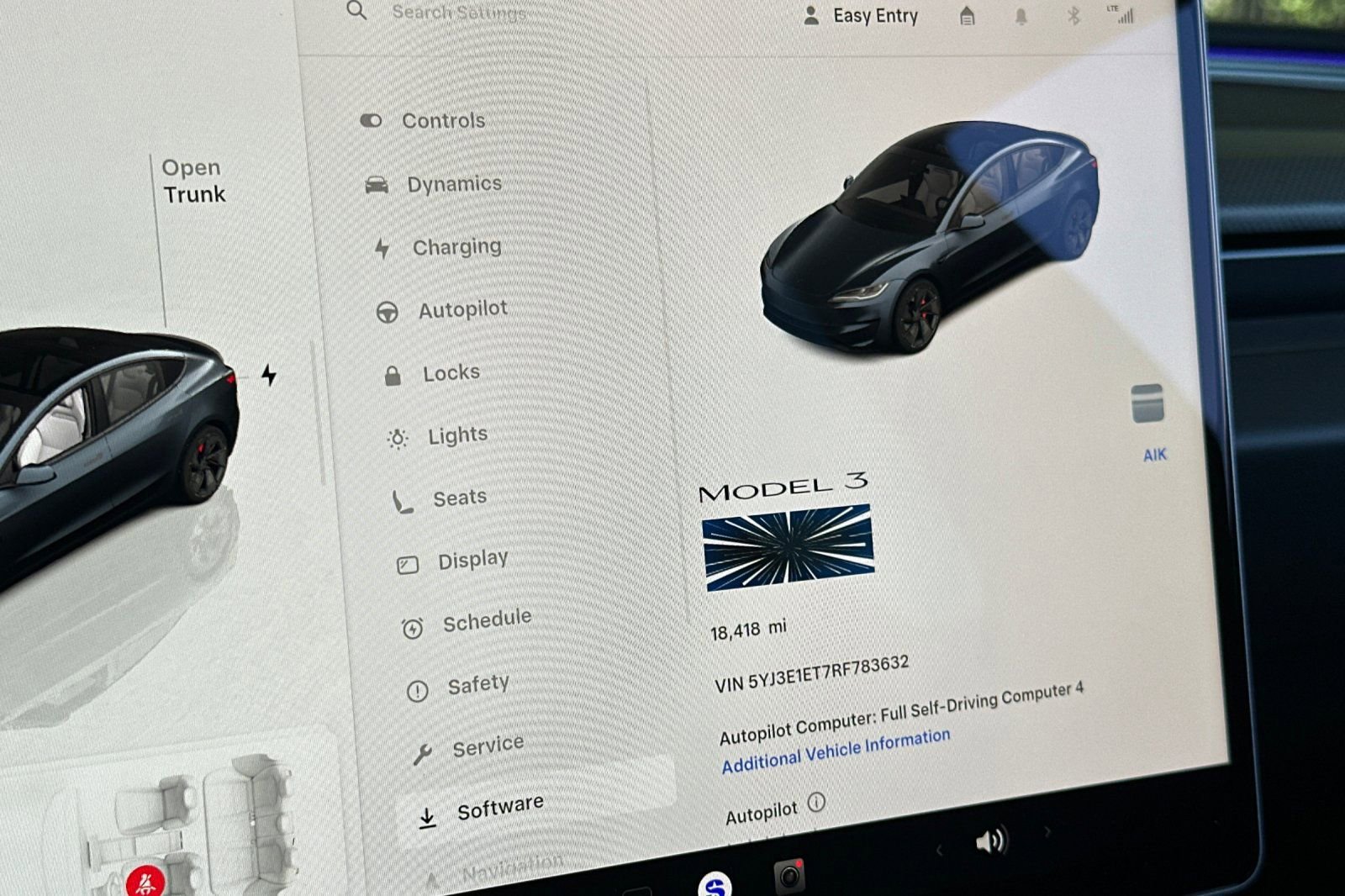 Used 2024 Tesla Model 3 Performance image 33