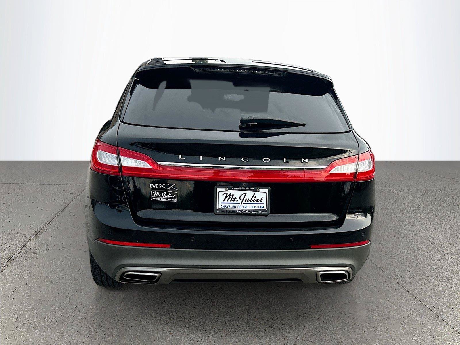 Used 2017 Lincoln MKX Reserve w/ Lincoln MKX Climate Package FWD image 5