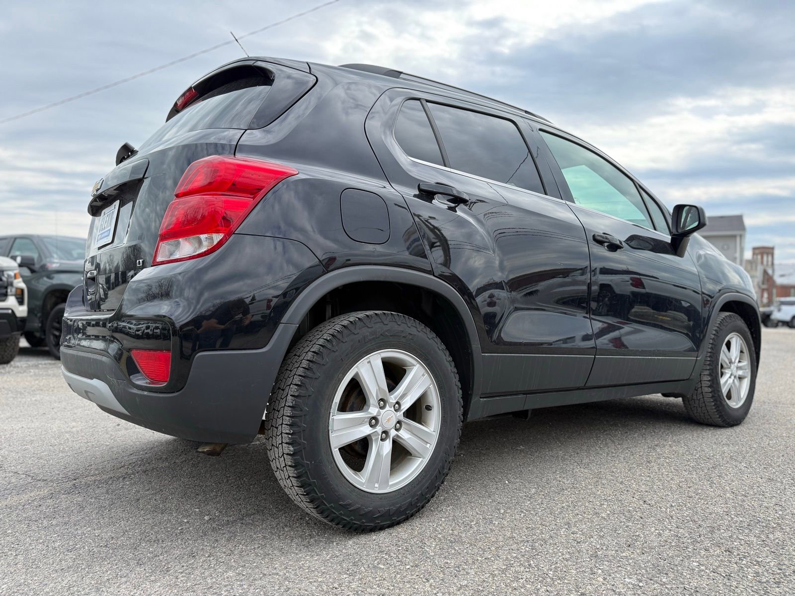 Used 2020 Chevrolet Trax LT FWD image 4