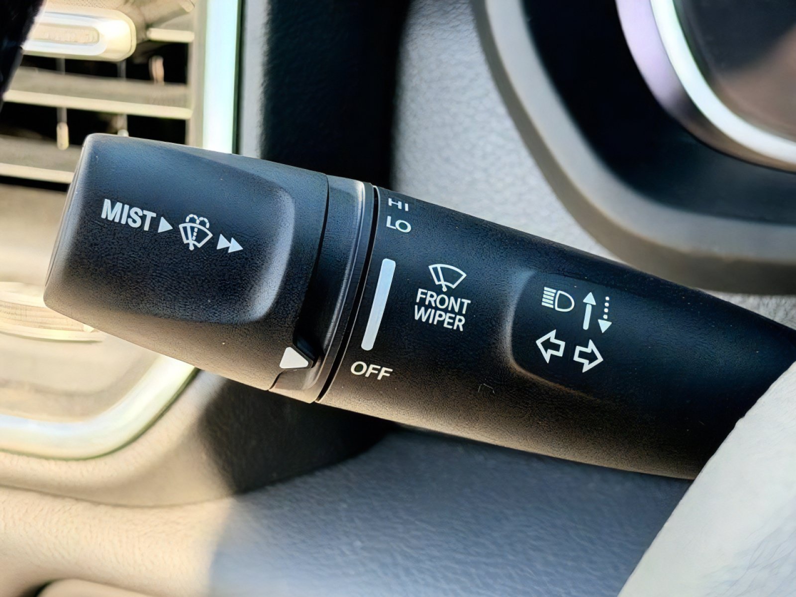 New 2026 RAM 2500 Laramie AWD/4WD image 23