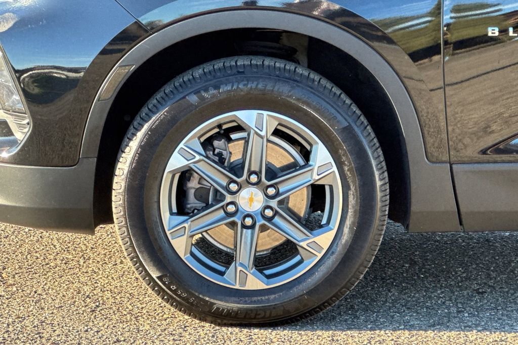 Certified 2023 Chevrolet Blazer LT image 32