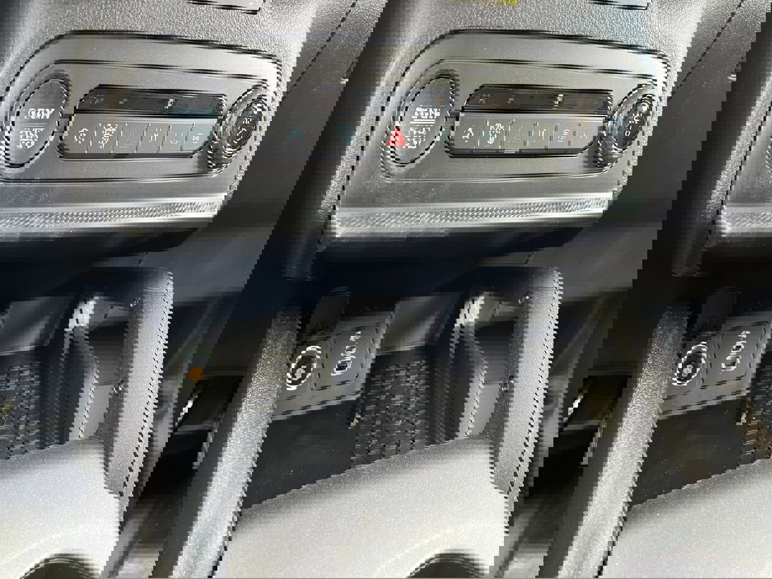 New 2025 Ford Bronco Sport Badlands w/ Badlands Tech Package image 17